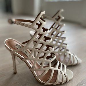 Steve Madden Slithur White Caged Heel